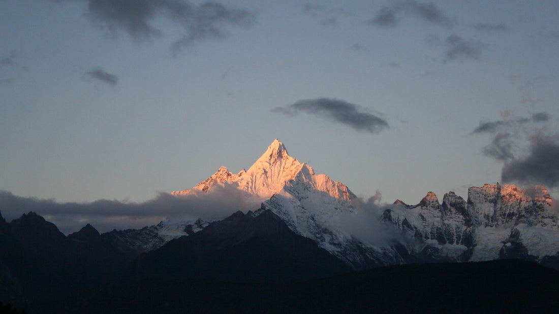 Snow Mountain Pristine Pure Supreme Silk