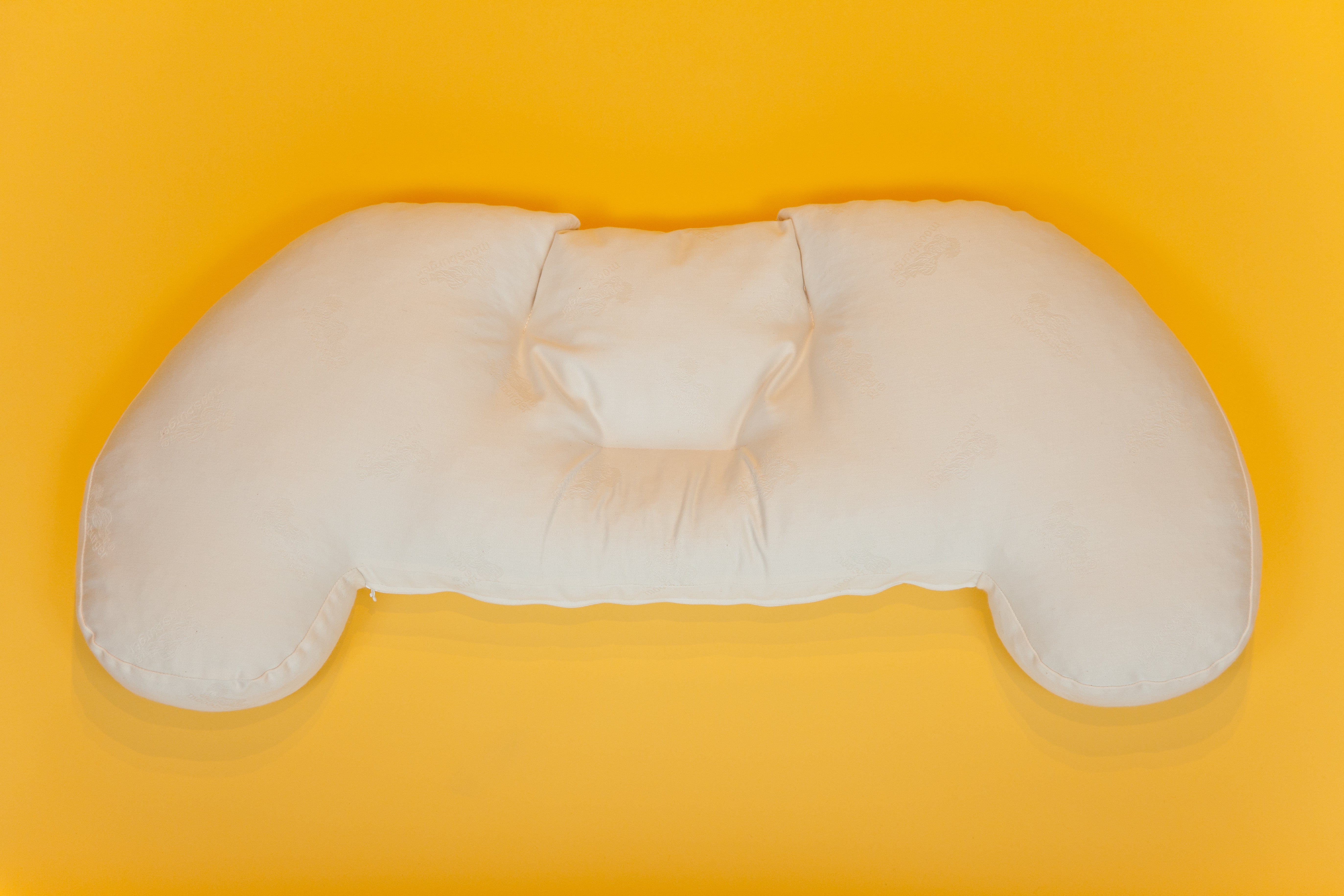 Horse Tail Hair Pillow Ergonomics U32,32 inches (Pre Order)